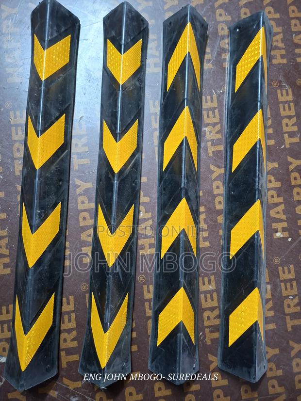 Reflective Corner Guard /Column Protector . - main view