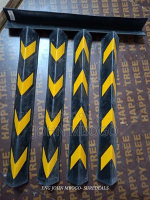 Reflective Corner Guard / Bullnose Corner Protector - thumbnail 2