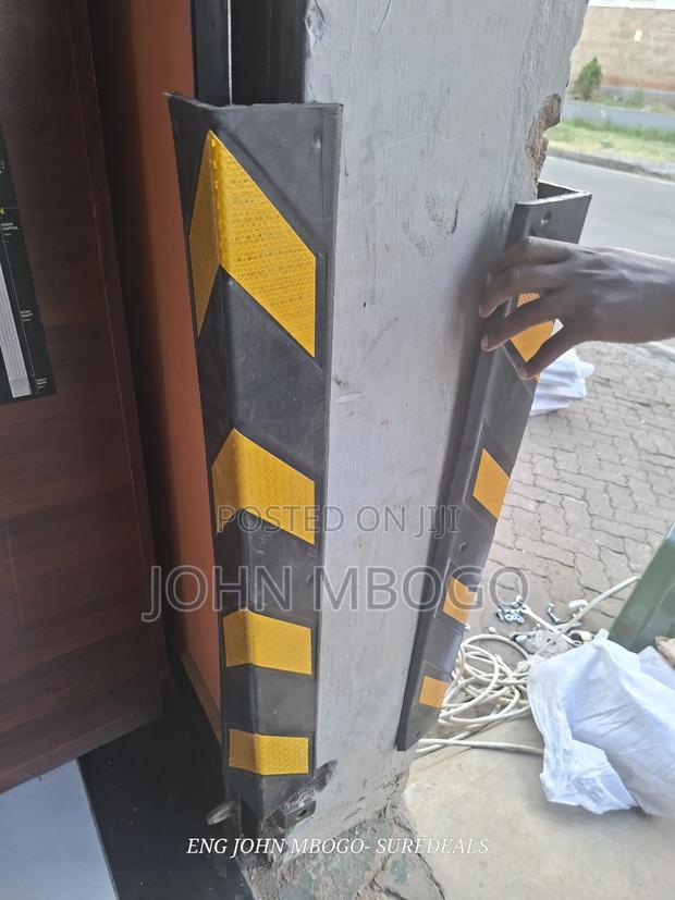 Edge Protector / Rubber Corner Guard - thumbnail 3