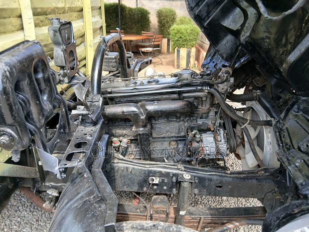 Mitsubishi Fh 2006 - thumbnail 9