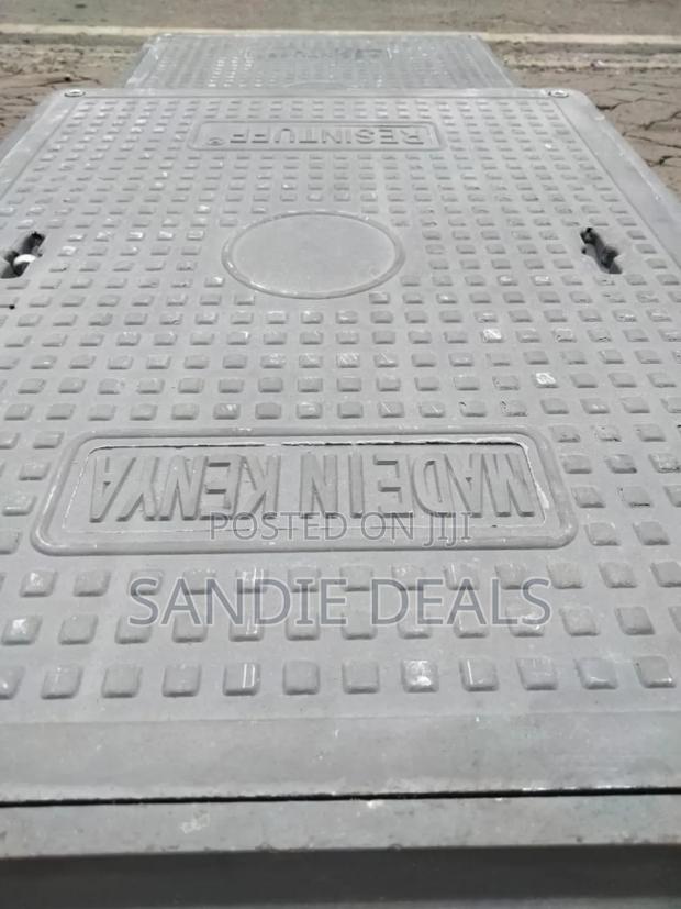 High Quality Manhole Cover - main view