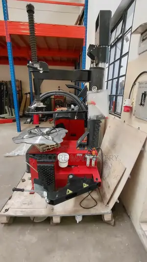 Commercial Tyre Changer Machine 26inch Rim.