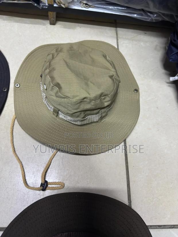 Quality Safari/Desert/Sun Hats at 500 Each