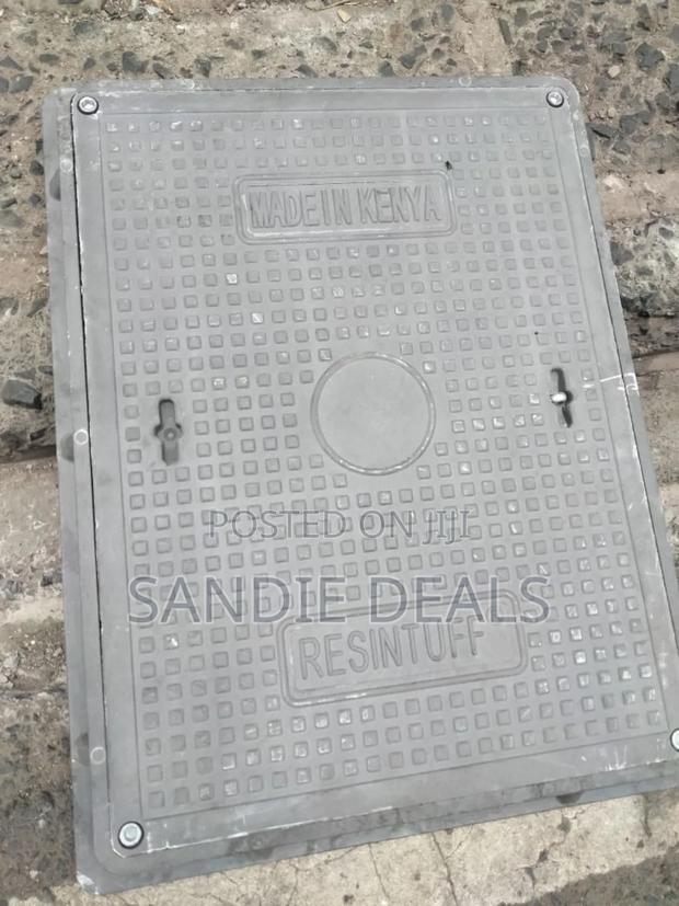 Manhole Cover(450mm by 600mm) - thumbnail 3