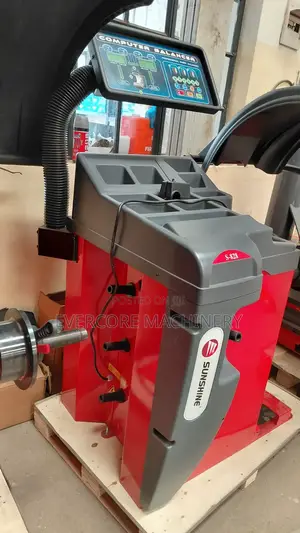 Heavy Duty Wheel Balancing Machine Sunshine Italy Brand