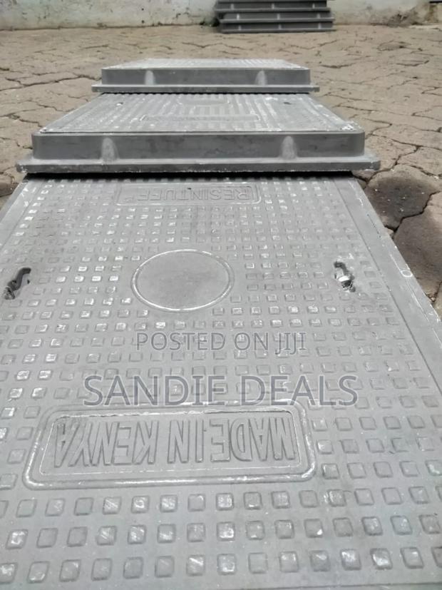 Durable Resintuff Manhole - thumbnail 2