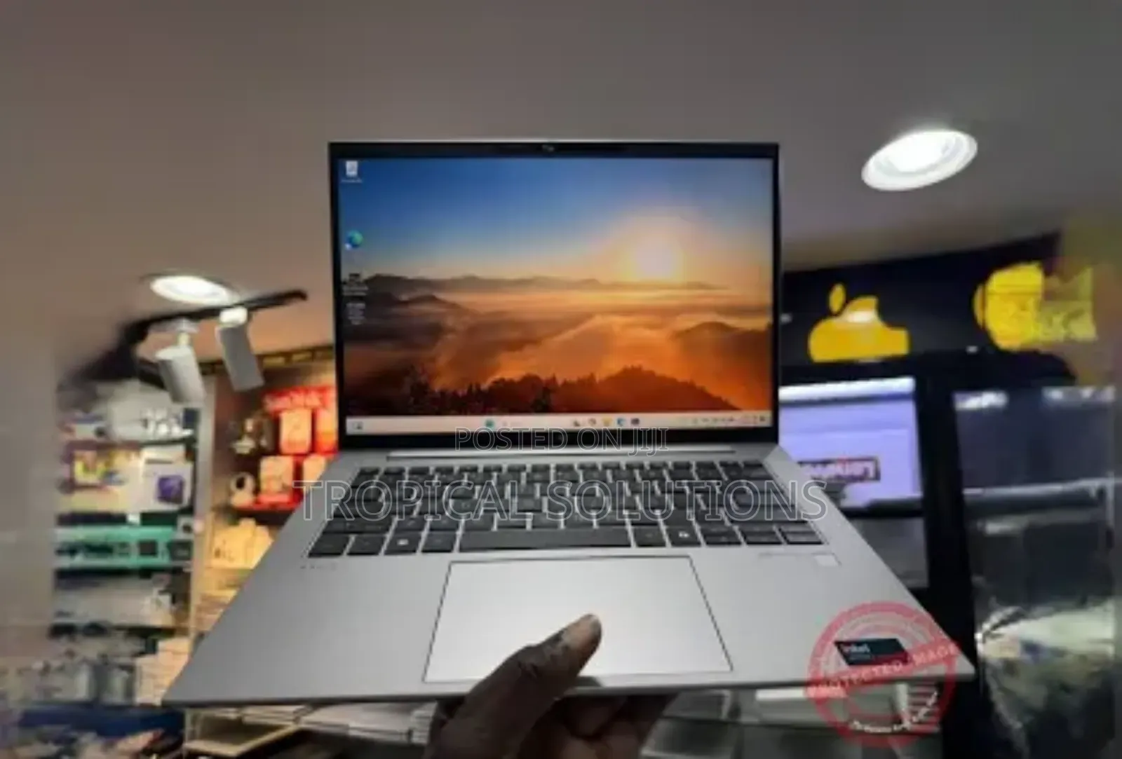 New Laptop HP ZBook 14 32GB Intel Core I7 SSD 512GB
