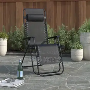 Outdoor Chair; Modern Reclining Zero Gravity Folding Chair