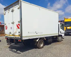 Isuzu Elf Fridge