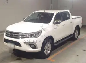 Toyota Hilux Revo Double Cab Deisel 2.4 AWD 2019 White