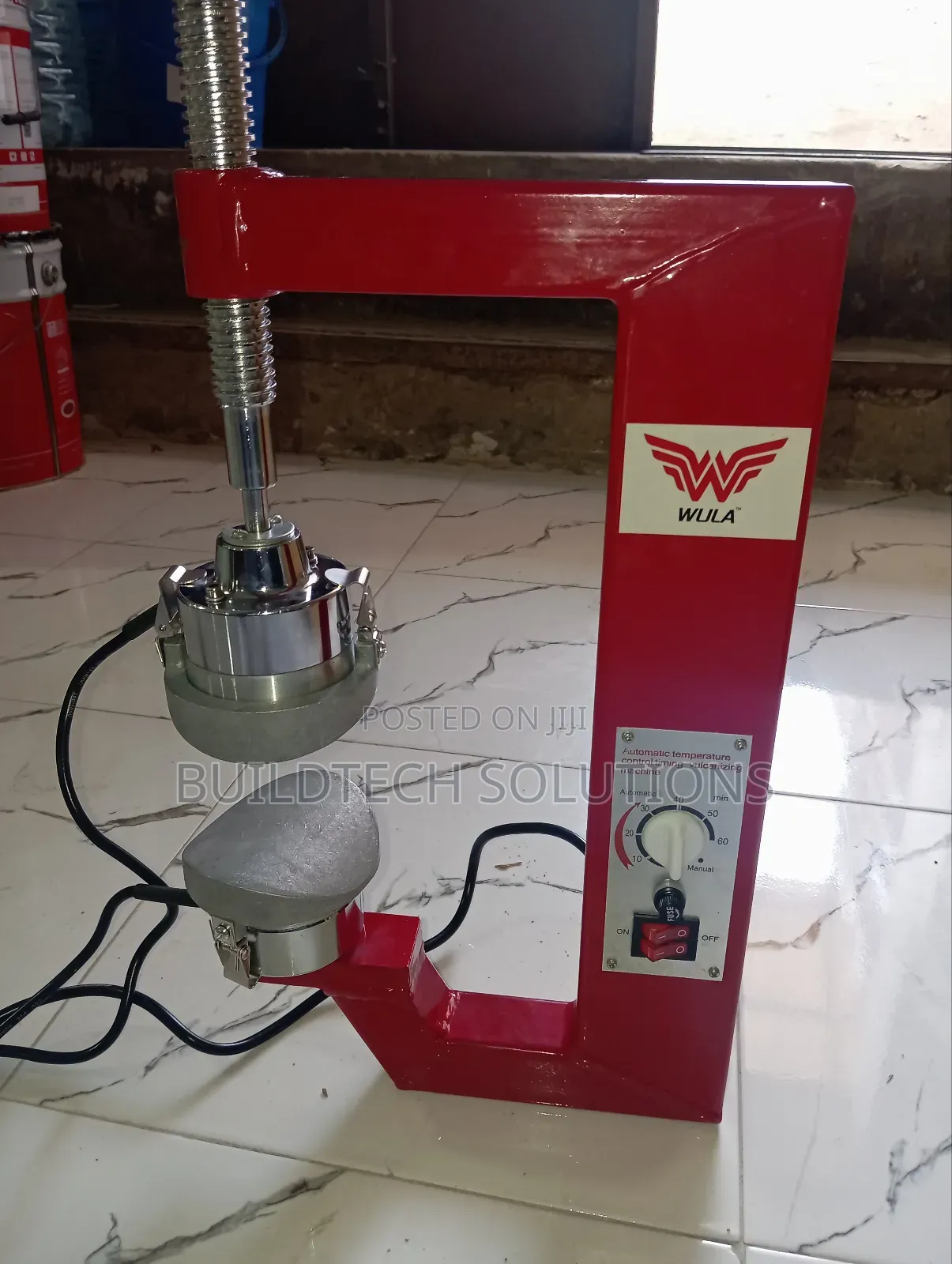 Industrial- Grade Tyre Vulcanizing Machine