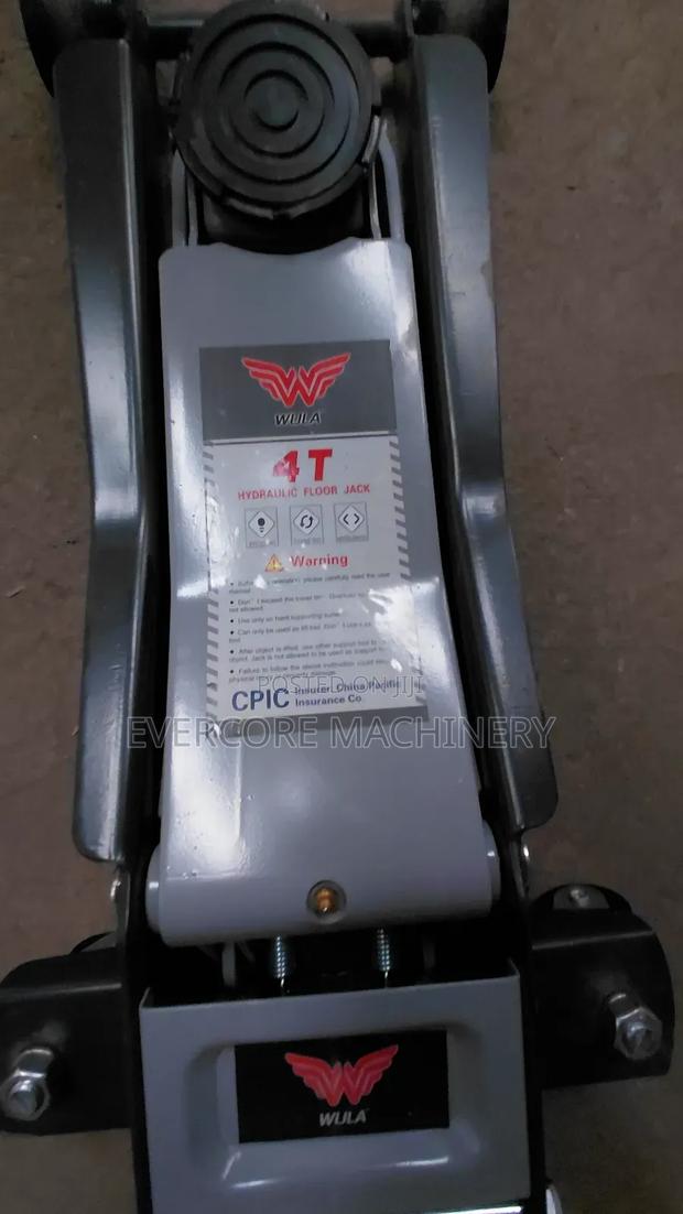 Heavy Duty 4000kg(4t) Hydraulic Trolley Jack - thumbnail 2