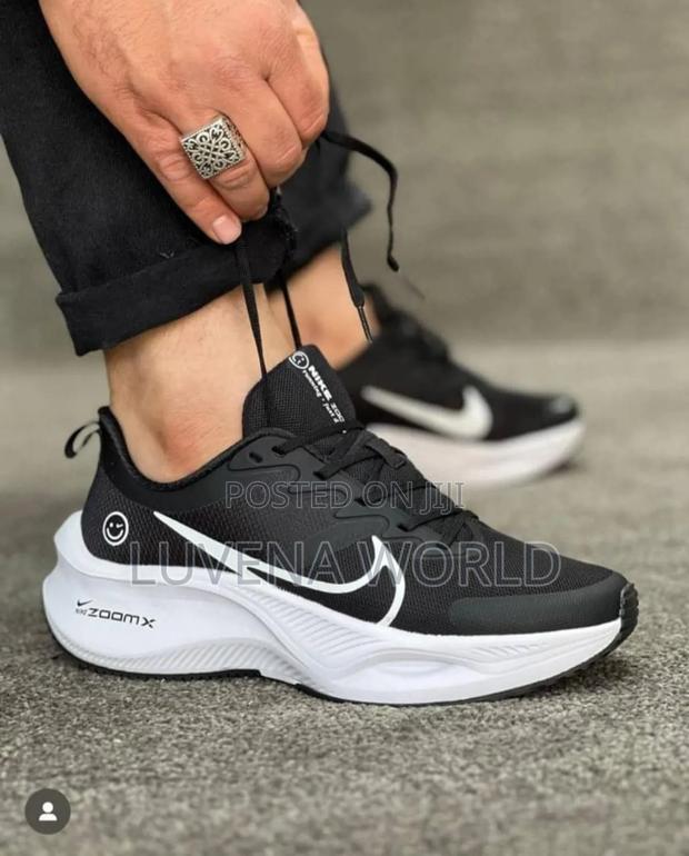 Nike Air Zoom X - main view