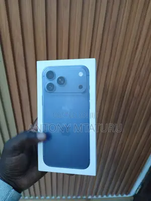 New Apple iPhone 17 Pro Max 512 GB Blue