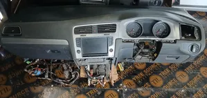 Volkswagen Tiguan 2013-2015 Complete Dashboard