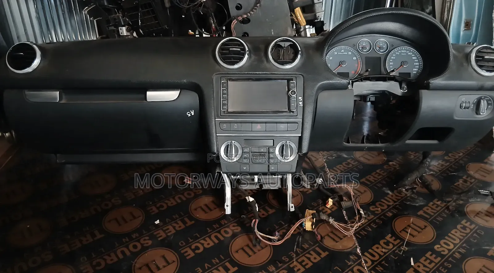 Volkswagen Tiguan 2013-2015 Complete Dashboard