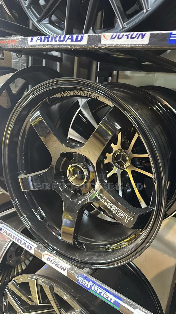Size 18 Offset Rims - thumbnail 2