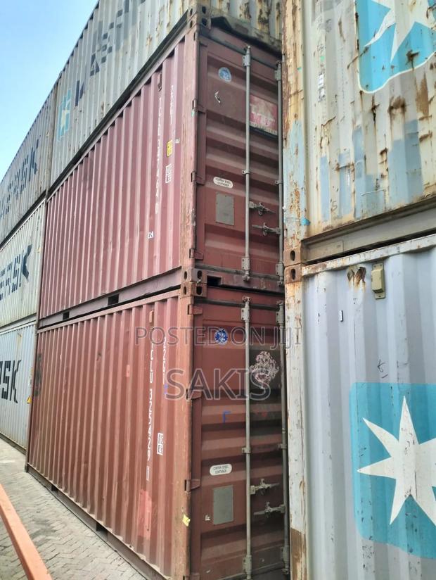 Naam! 20ft Dry Shipping Containers In Great Condition - main view