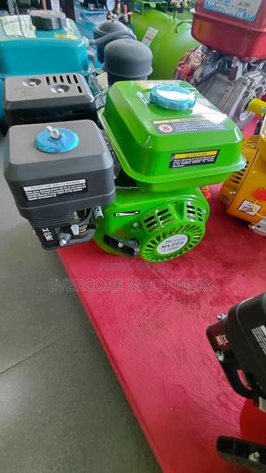 Heavy Duty Petrol Engines 7.5hp - thumbnail 2