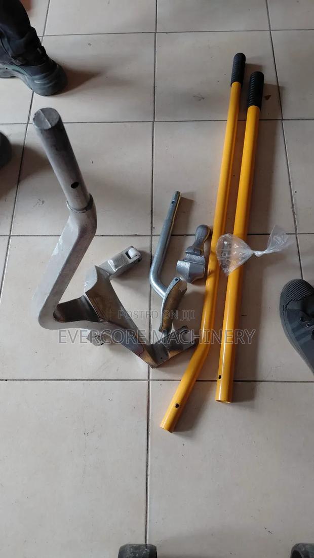 Heavy Duty Truck Tyre Lever Toolkit - thumbnail 3