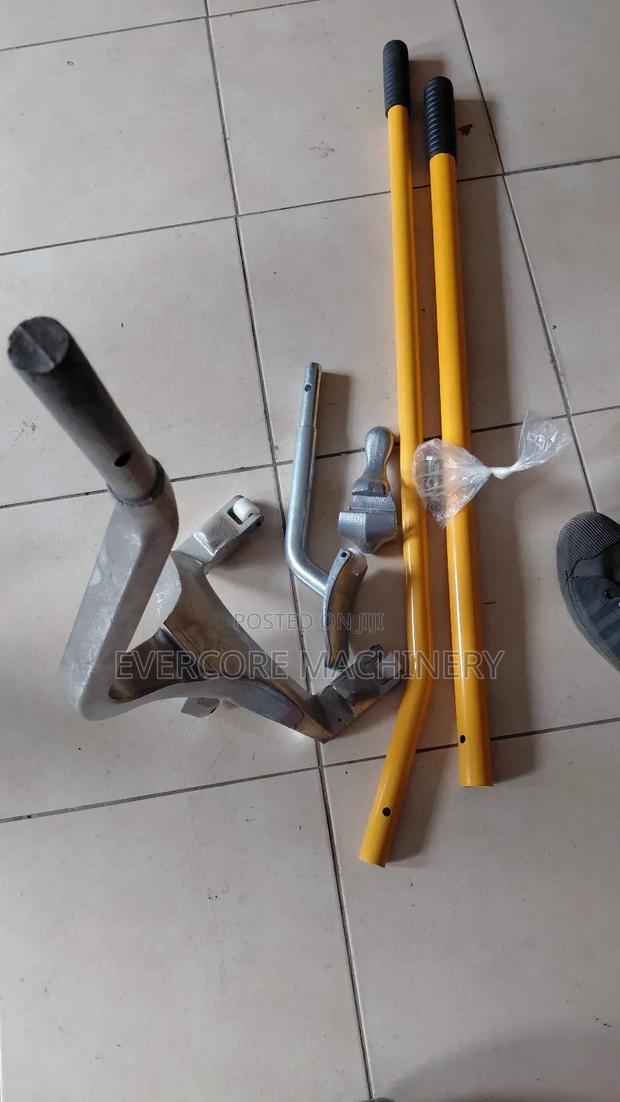 Heavy Duty Truck Tyre Lever Toolkit - thumbnail 4