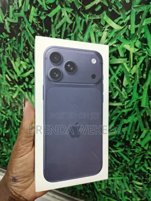 New Apple iPhone 17 Pro Max 512 GB Blue