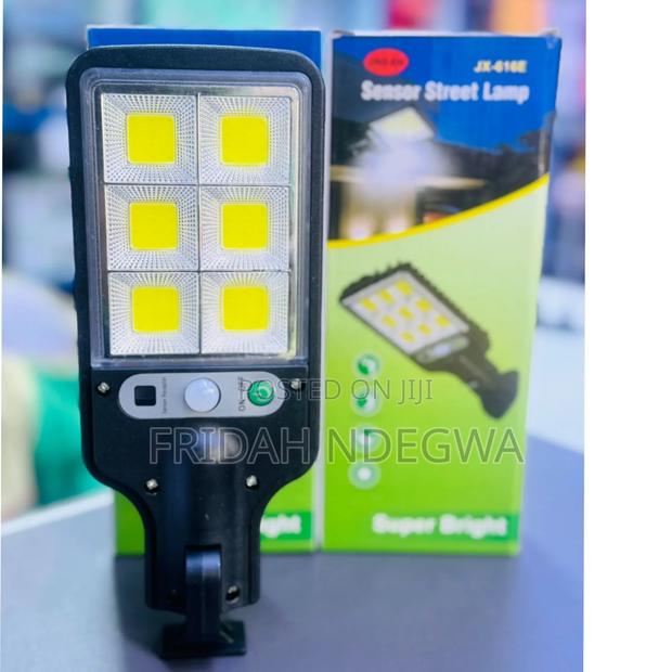 Sensor Street Lamp
