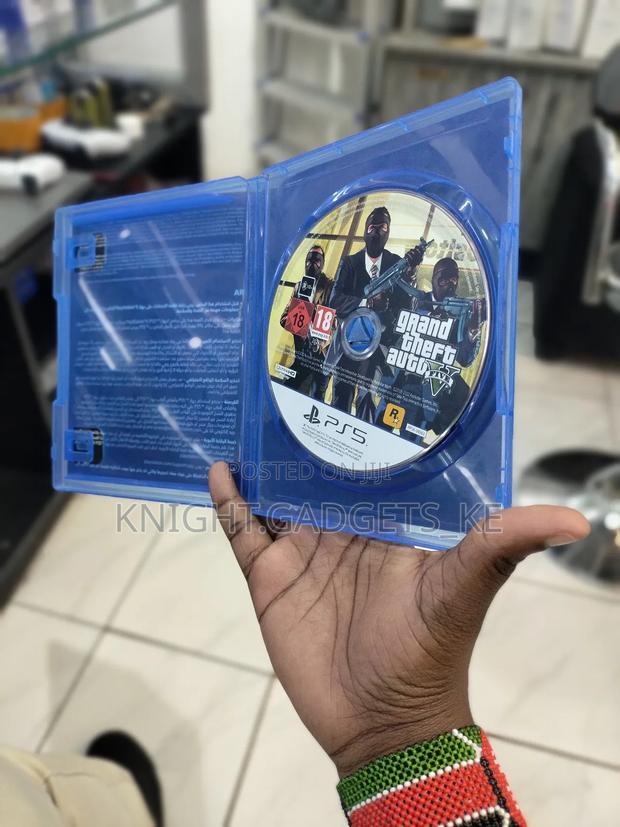 Grand Theft Auto Five - main view