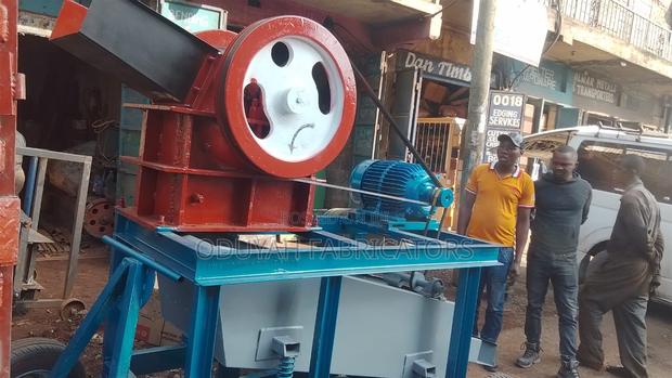 Stone Crusher( Jaw Crusher) - main view