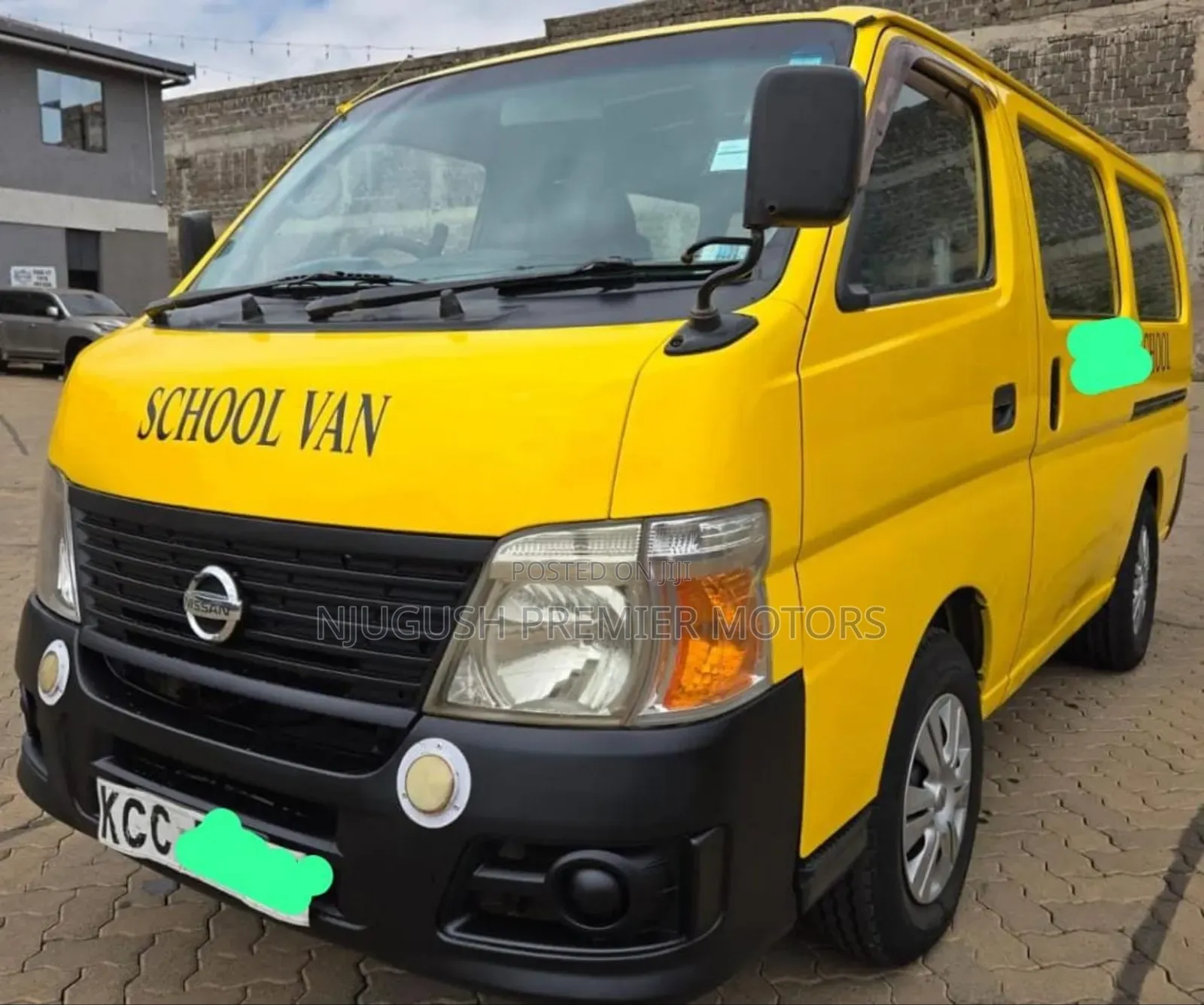 Nissan Caravan (Urvan) 2008 Yellow