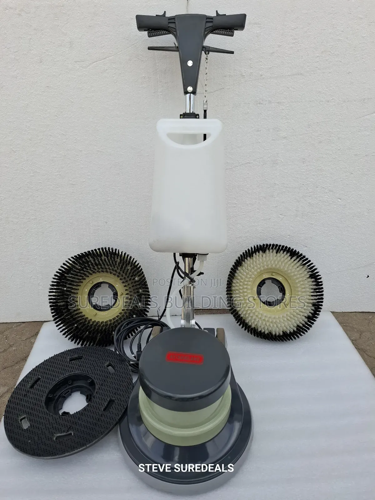 High Quality Astramilano Floor Scrubber