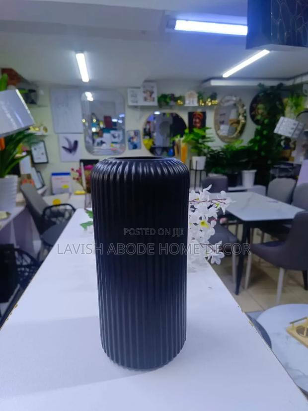 Plastic Ribbed Vase - main view