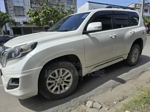 Toyota Land Cruiser Prado 2016 White