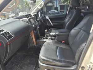 Toyota Land Cruiser Prado 2016 White