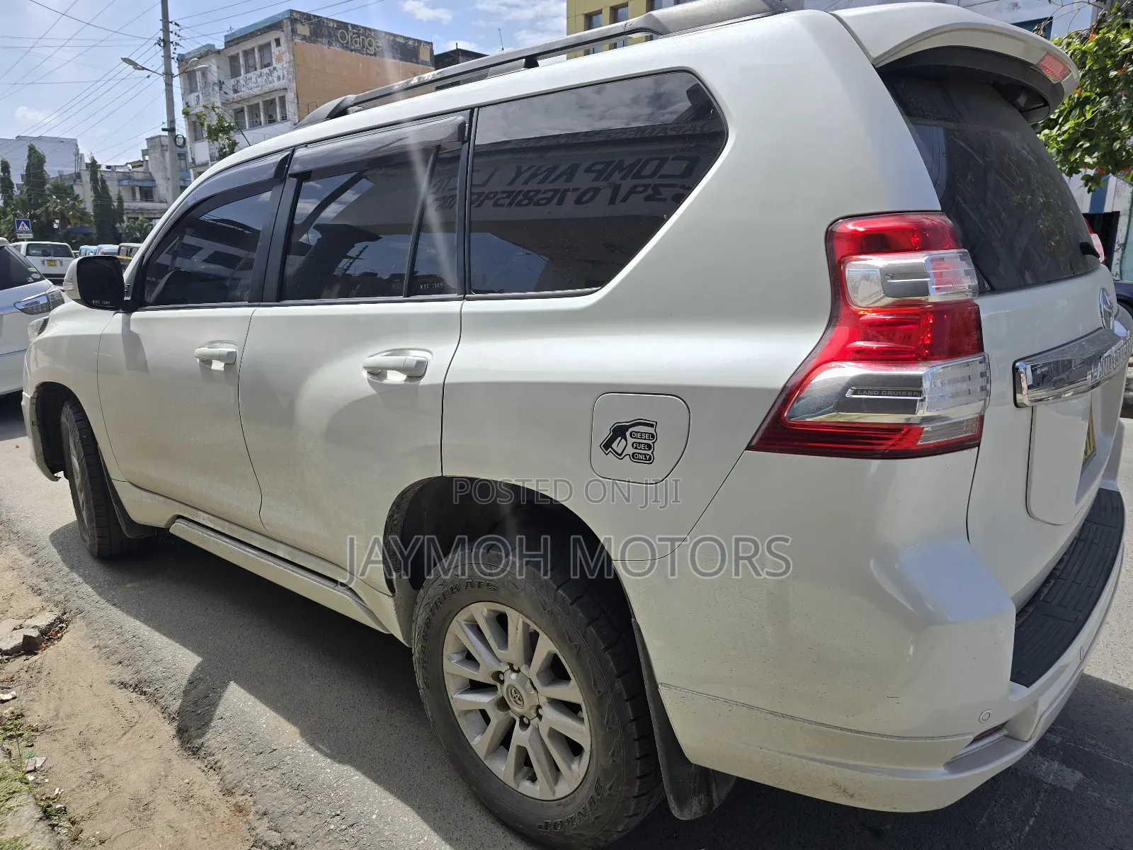 Toyota Land Cruiser Prado 2016 White