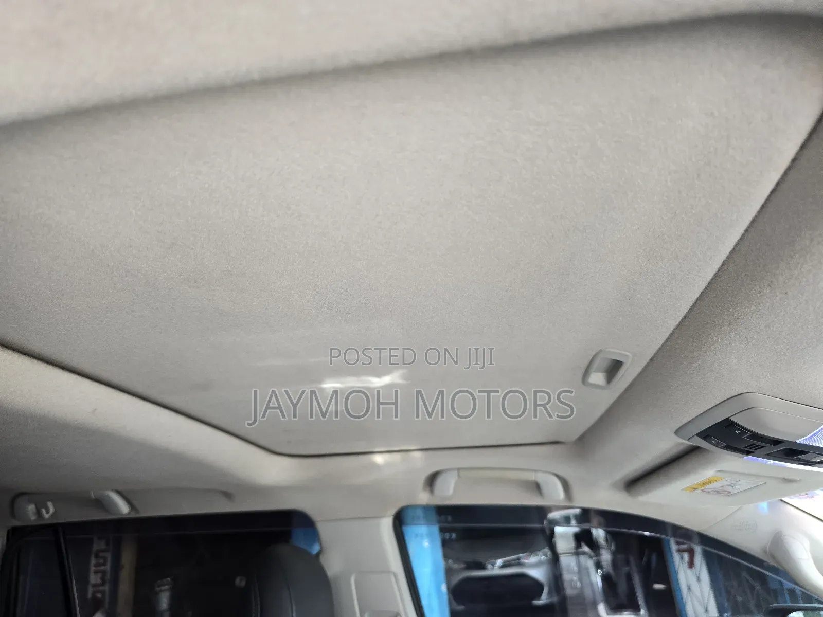Toyota Land Cruiser Prado 2016 White