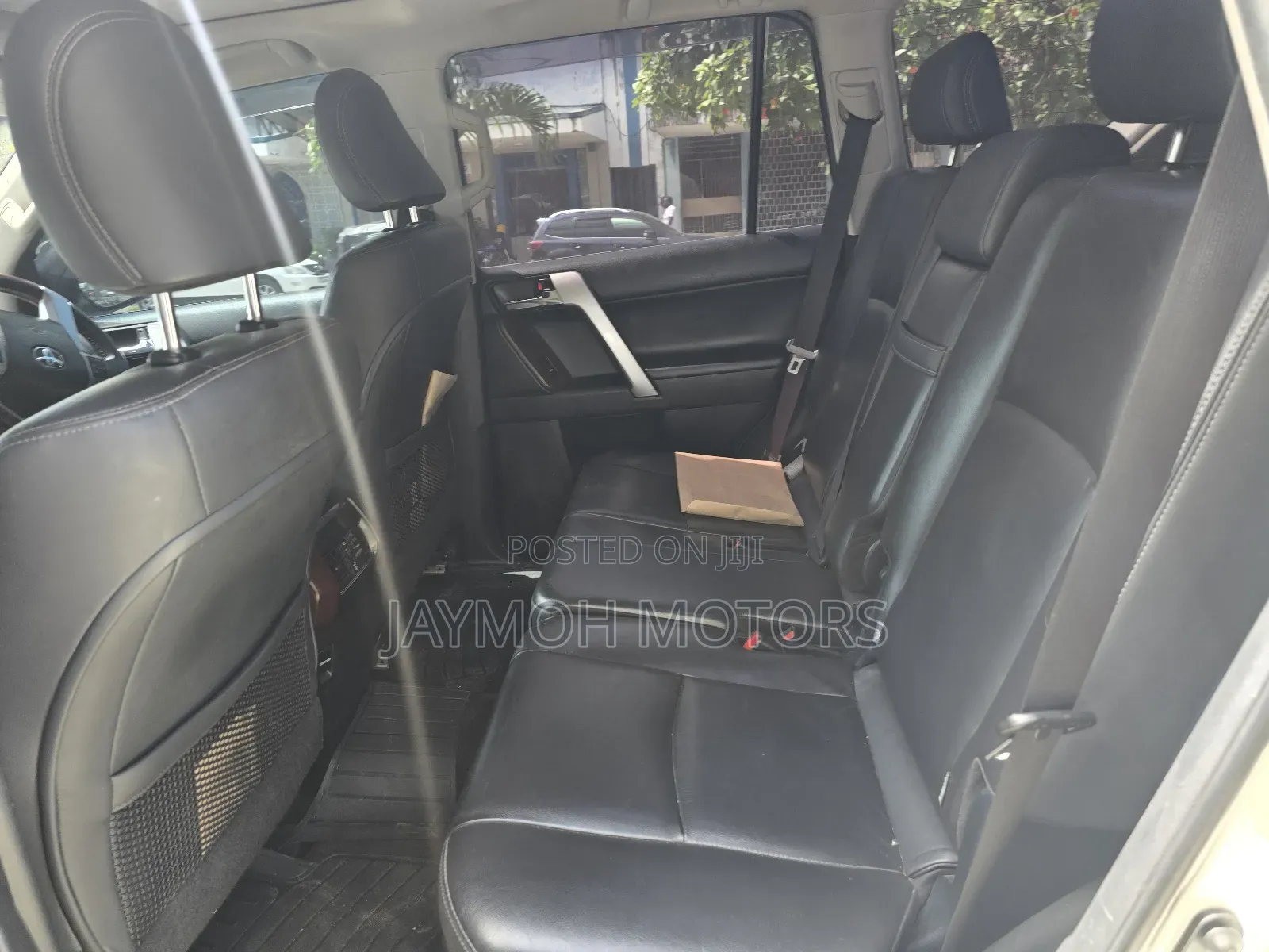 Toyota Land Cruiser Prado 2016 White