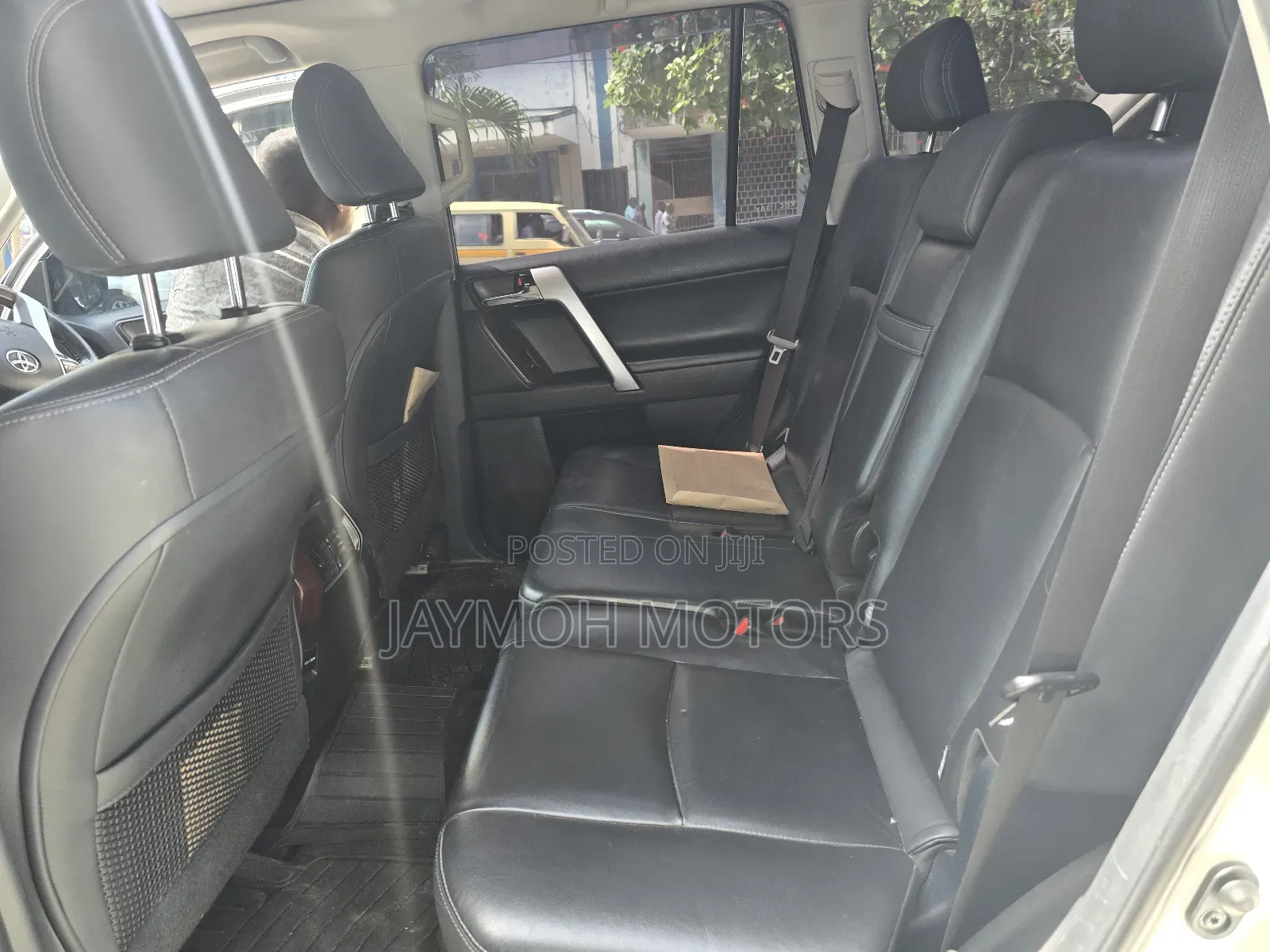 Toyota Land Cruiser Prado 2016 White