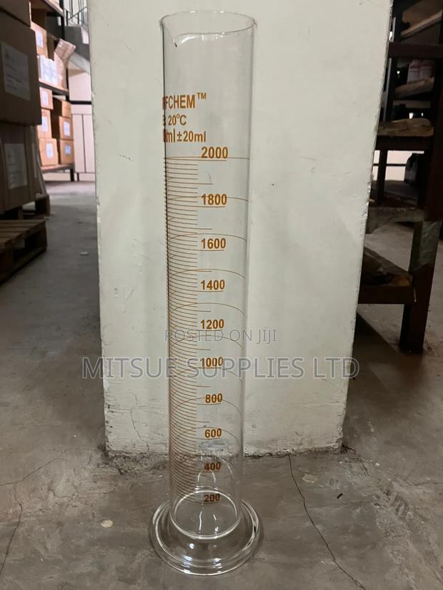 Measuring Cylinder Glass 2000ml ( 2l) - thumbnail 2