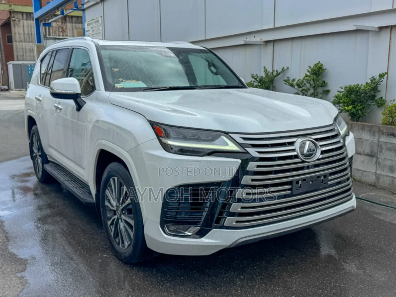Lexus LX 600 2023 Pearl