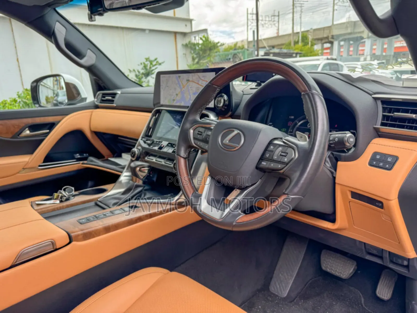 Lexus LX 600 2023 Pearl