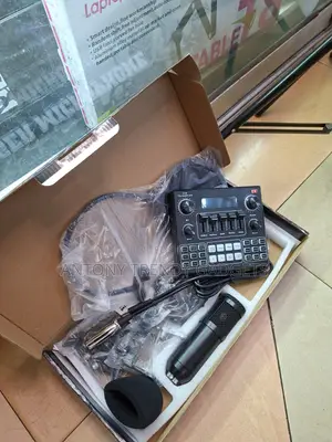 Bm800 Mic V9 Sound Card Kit for Streaming Recording