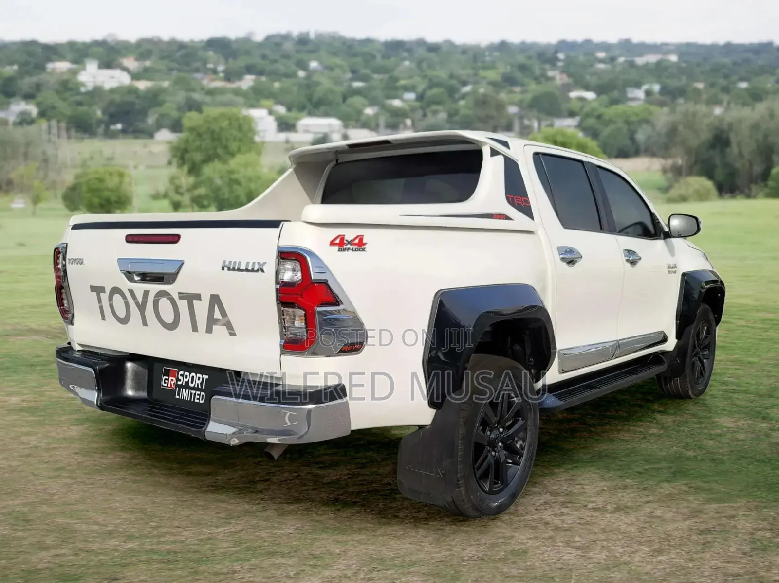 Toyota Hilux 2019 White