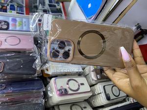 Acvhrt Magnetic Case for iPhone 14 Pro Max With Lense Protector /Stand - thumbnail 2