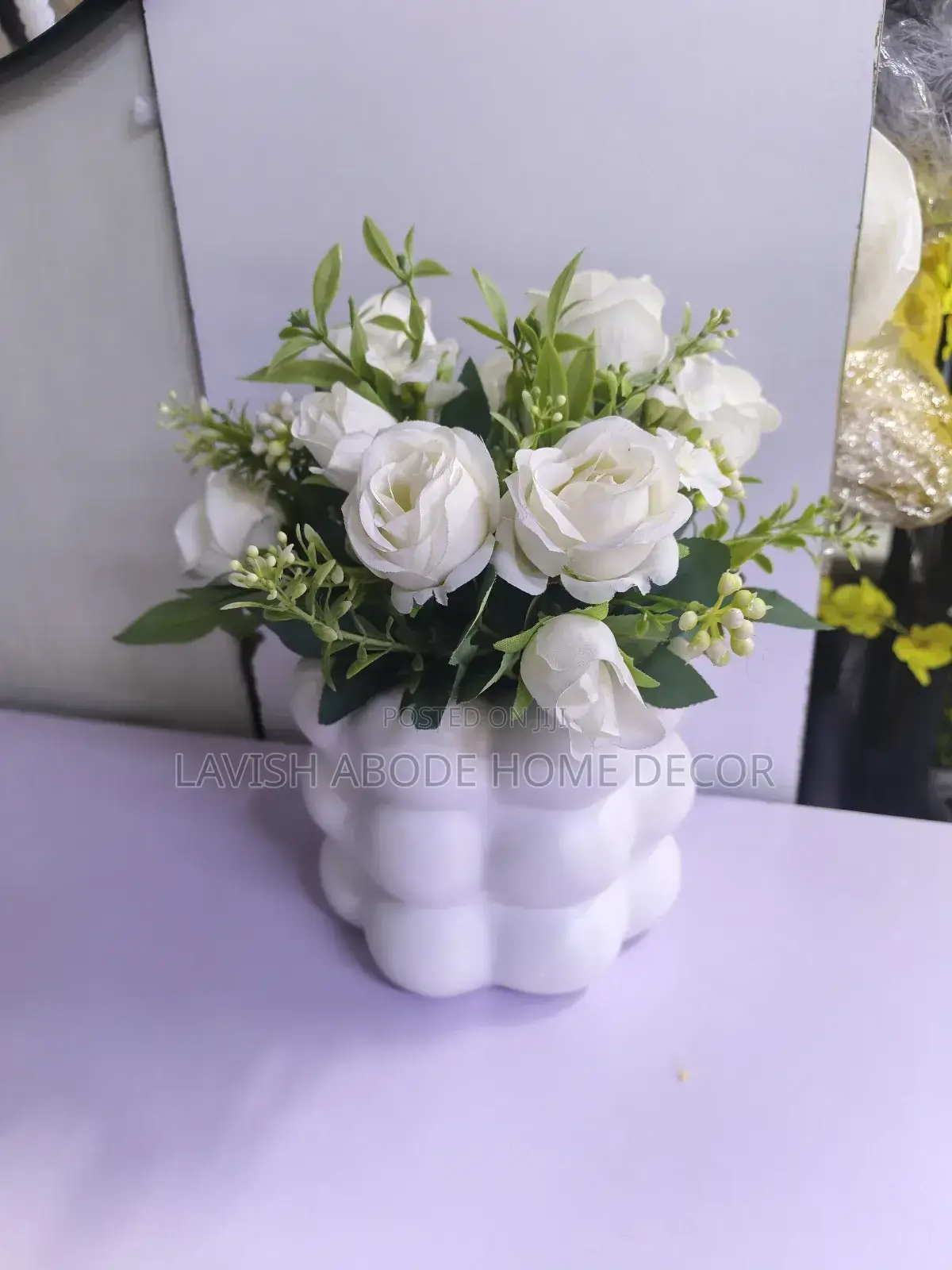 Bubble White Ceramic Flower Vase /Flowers