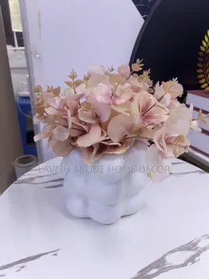 Bubble White Ceramic Flower Vase /Flowers