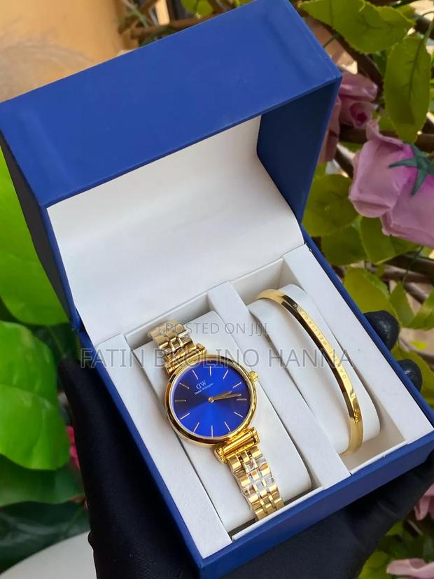 Ladies Daniel Wellington Watch Set - main view