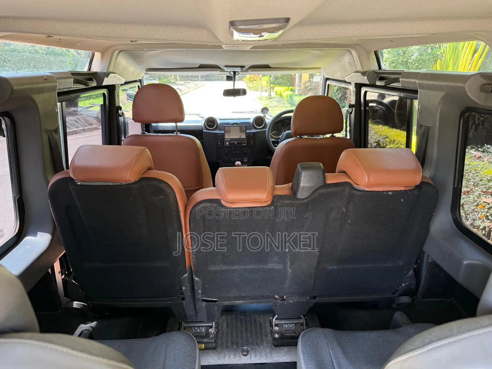 Land Rover Defender Puma 110 2.4 TD 2011 Gray