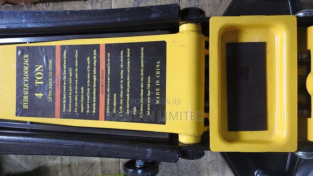 Hydraulic Floor Jack 4 Tone / Floor Jacks - thumbnail 2