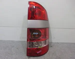 Toyota Noah 2003 Taillight